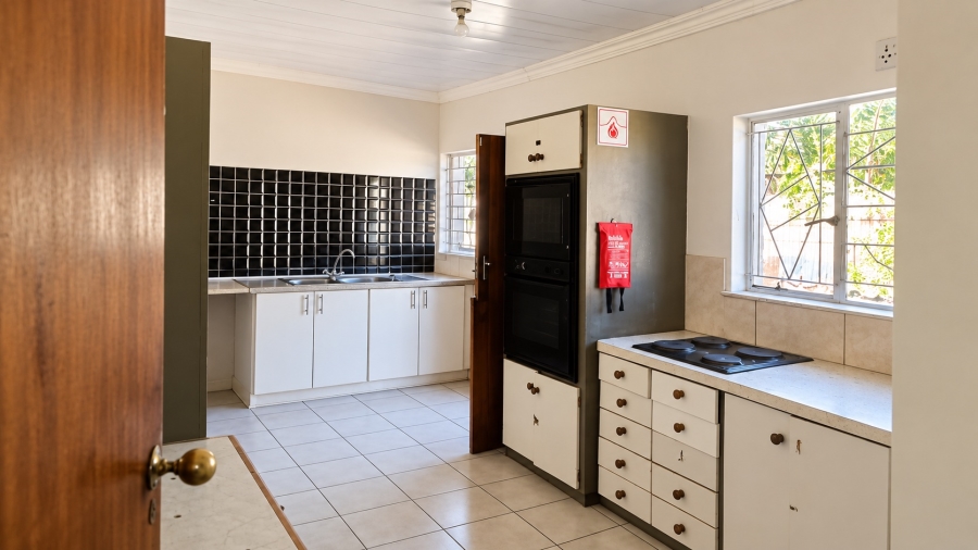 11 Bedroom Property for Sale in Universitas Free State
